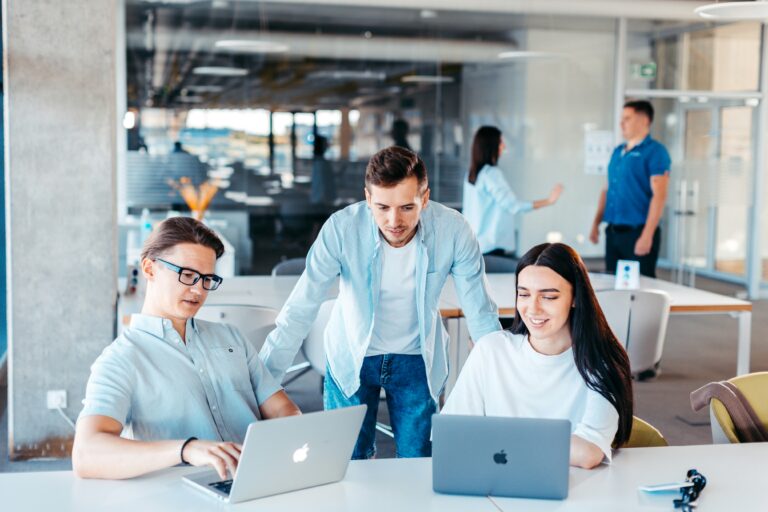 How AI Tools Like ChatGPT Are Speeding Up AI Adoption for Freelancers, Startups, and Businesses